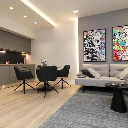 Renovated & Fully Equipped-luxurious-2room Fontana Suite, It Just Doesn't Get Any Better!