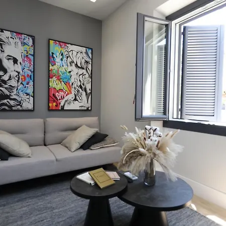 Renovated & Fully Equipped-luxurious-2room Fontana Suite, It Just Doesn't Get Any Better! Appartement Olbia