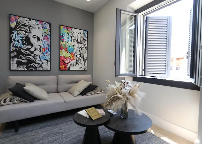 Renovated & Fully Equipped-luxurious-2room Fontana Suite, It Just Doesn't Get Any Better! Appartamento Olbia